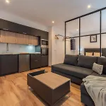 Apartamento Turísticos Jardín Del Albarregas *