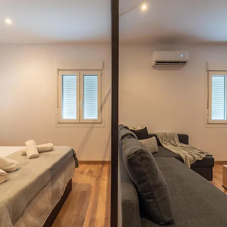 Turisticos Jardin Del Albarregas *