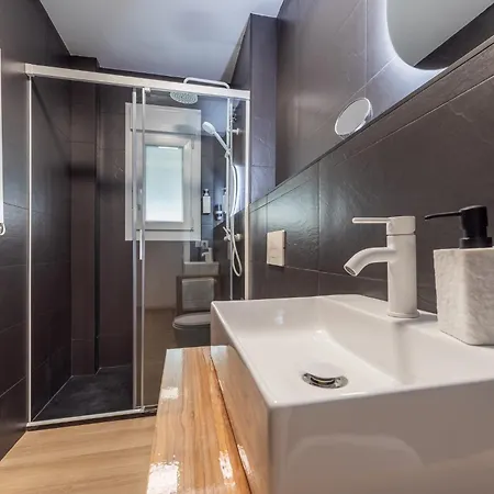 Turisticos Jardin Del Albarregas * Mérida