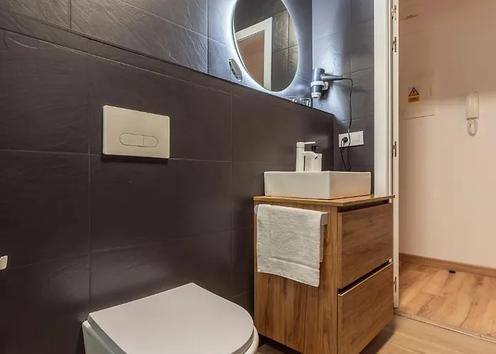 Turísticos Jardín Del Albarregas