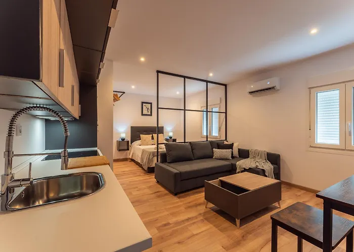 Turísticos Jardín Del Albarregas Apartamento