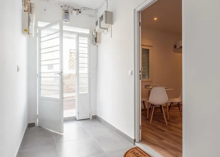 Turísticos Jardín Del Albarregas *